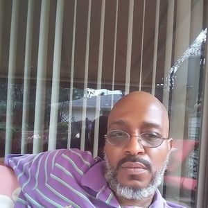 Meet your Posher, Jene